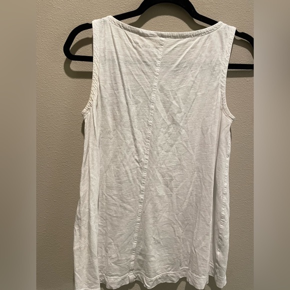 Loft. Size small. Flower embroidered tank. 100% cotton. - Picture 4 of 4